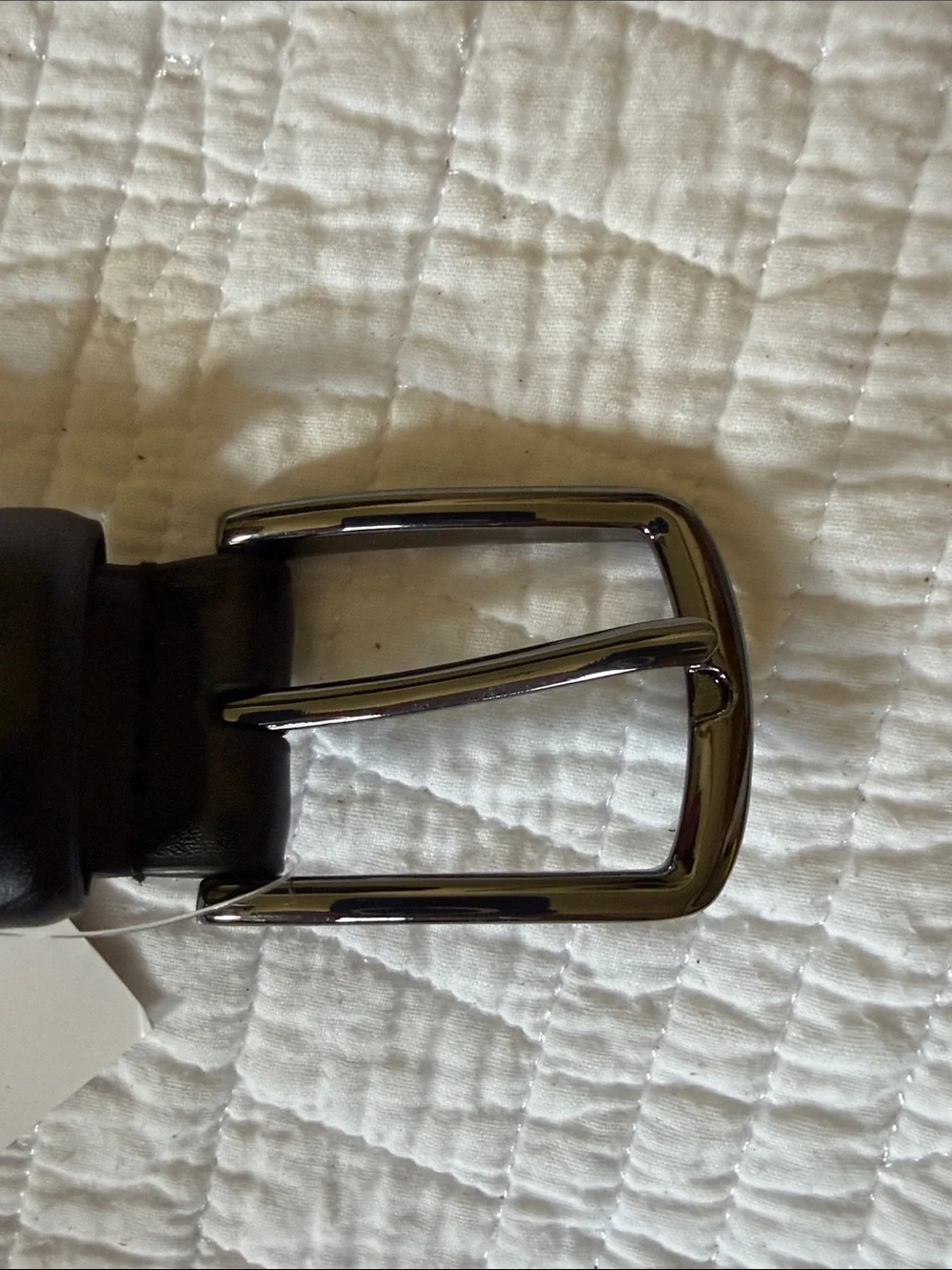 Sleek Black Leather Men's Belt with Silver Buckle